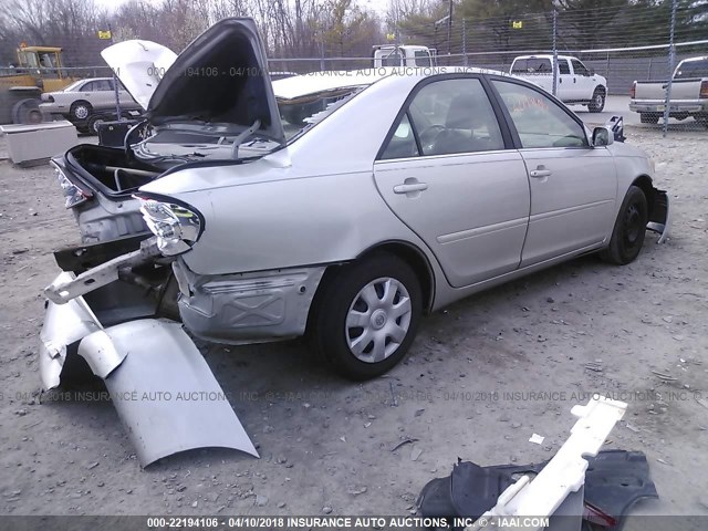 4T1BE32K53U200603 - 2003 TOYOTA CAMRY LE/XLE/SE SILVER photo 4