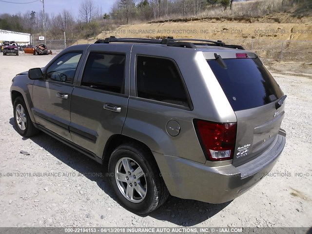 1J4GR48K76C190012 - 2006 JEEP GRAND CHEROKEE LAREDO/COLUMBIA/FREEDOM 金色 照片 3