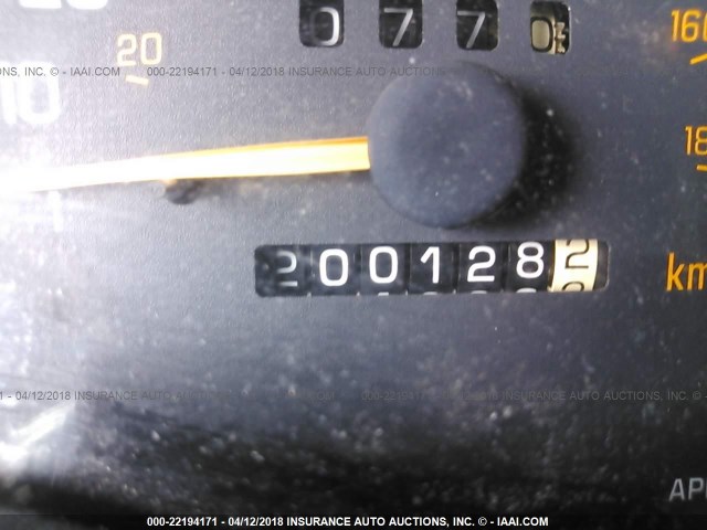 1G2WK52J82F272484 - 2002 PONTIAC GRAND PRIX SE 白色 照片 7