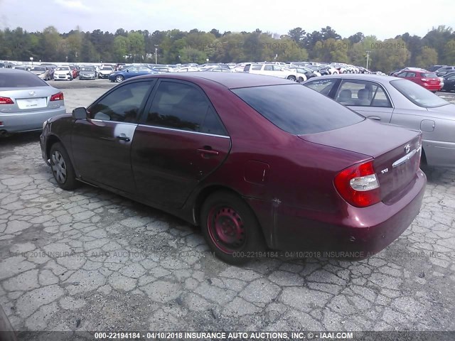 4T1BE32K52U096466 - 2002 TOYOTA CAMRY LE/XLE/SE RED photo 3