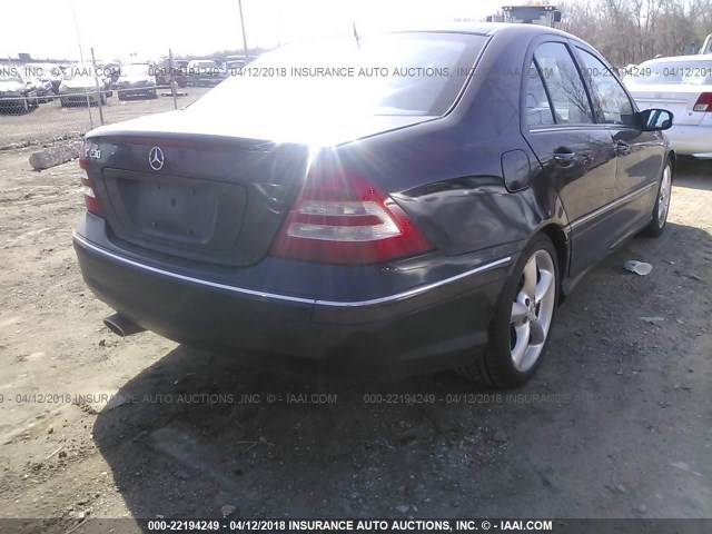 WDBRF52H06F830715 - 2006 MERCEDES-BENZ C GENERATION 2006 230 BLACK photo 4