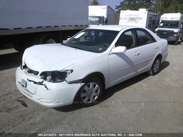 4T1BE32K04U284041 - 2004 TOYOTA CAMRY LE/XLE/SE 白色 照片 2