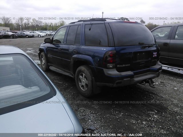 1GNDT13S132266140 - 2003 CHEVROLET TRAILBLAZER  Dark Blue photo 3