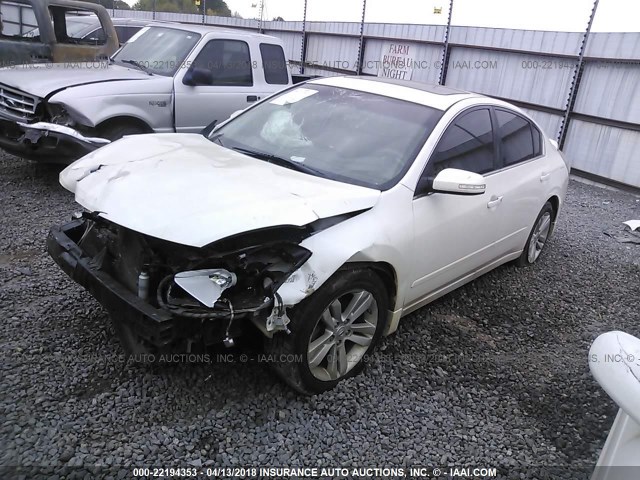 1N4BL2AP8BN403551 - 2011 NISSAN ALTIMA SR WHITE photo 2