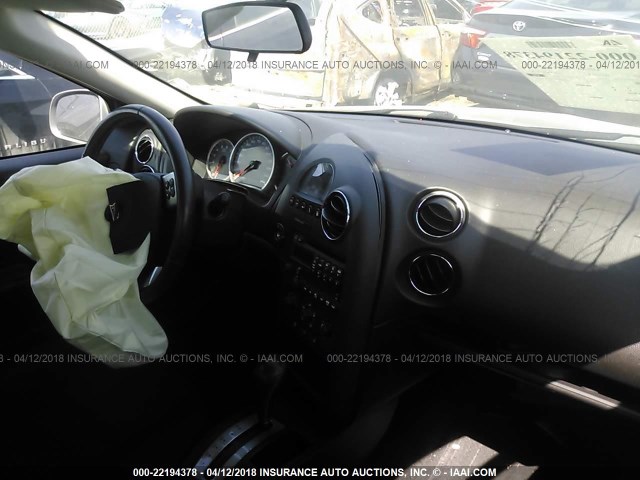 2G2WP552681162300 - 2008 PONTIAC GRAND PRIX ვერცხლისფერი ფოტო 5