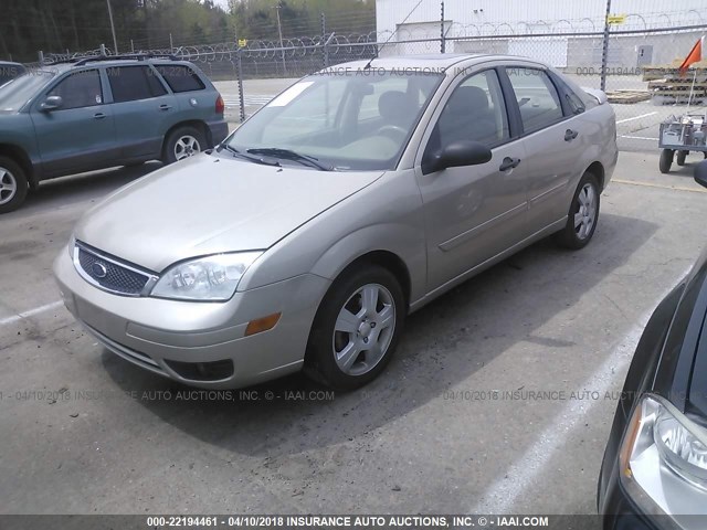 1FAFP34NX7W271643 - 2007 FORD FOCUS ZX4/S/SE/SES TAN photo 2