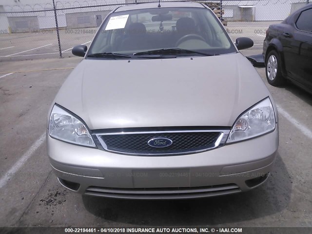 1FAFP34NX7W271643 - 2007 FORD FOCUS ZX4/S/SE/SES 棕色 照片 6