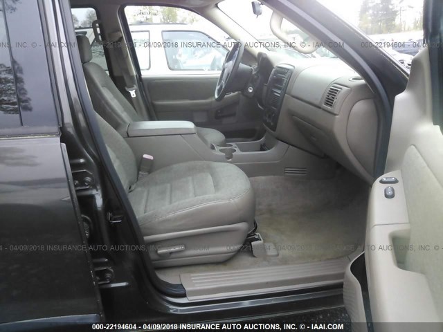 1FMZU62K85ZA77789 - 2005 FORD EXPLORER XLS/XLS SPORT GRAY photo 5