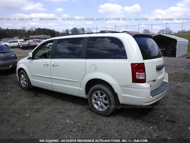 2A8HR54P28R610585 - 2008 CHRYSLER TOWN & COUNTRY TOURING WHITE photo 3