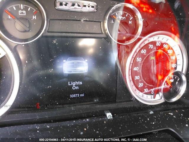 1C6RR7MT3FS627385 - 2015 RAM 1500 SPORT RED photo 7