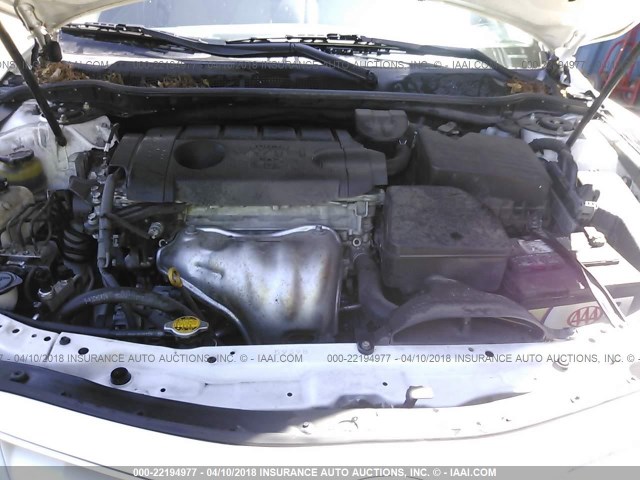 4T1BF3EK3BU718250 - 2011 TOYOTA CAMRY SE/LE/XLE WHITE photo 10