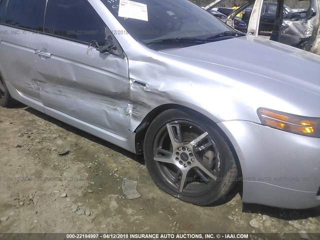 19UUA66215A017368 - 2005 ACURA TL SILVER photo 6