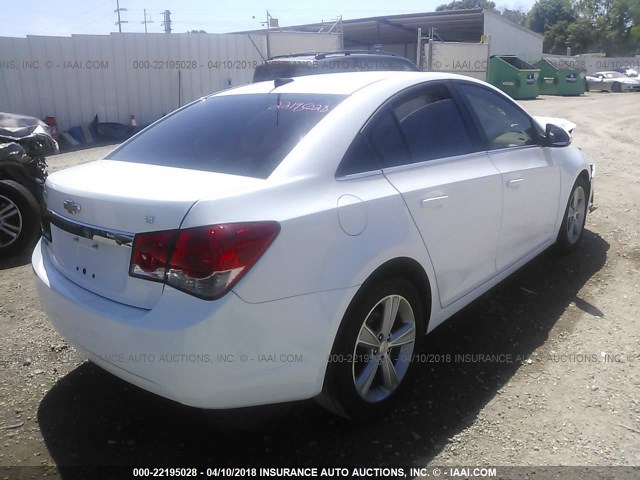 1G1PE5SB7D7123988 - 2013 CHEVROLET CRUZE LT WHITE photo 4