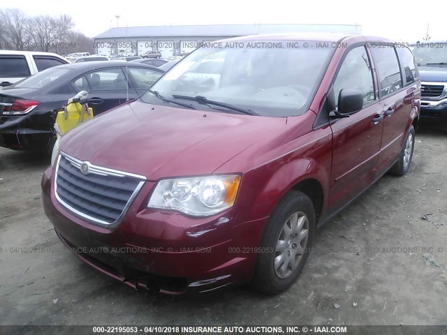 2A8HR44H98R670804 - 2008 CHRYSLER TOWN & COUNTRY LX RED photo 2