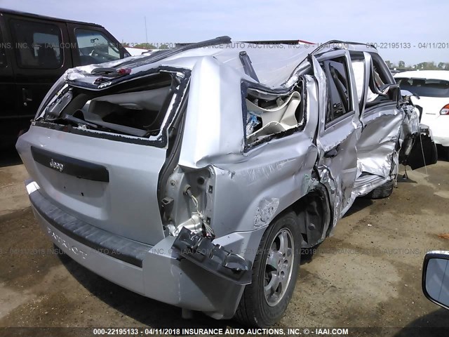 1J4FT28B09D235470 - 2009 JEEP PATRIOT SPORT SILVER photo 4