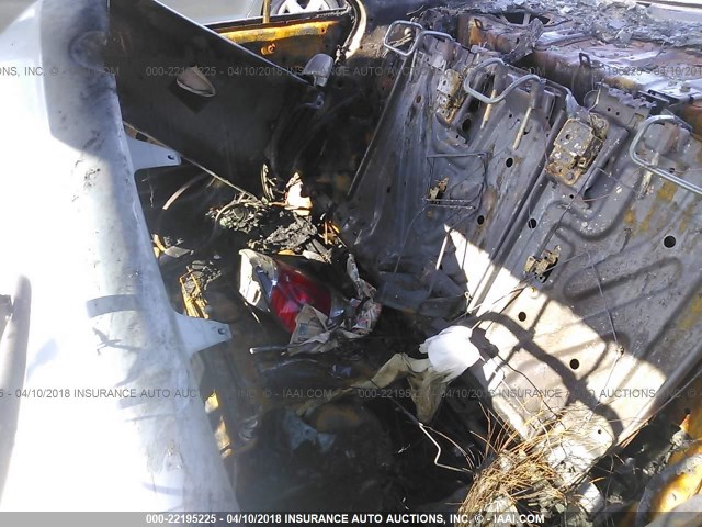 4T1BE32K95U993245 - 2005 TOYOTA CAMRY LE/XLE/SE 棕色 照片 8