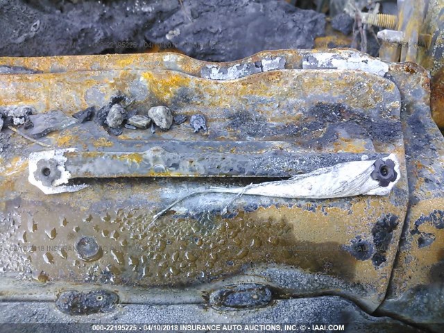 4T1BE32K95U993245 - 2005 TOYOTA CAMRY LE/XLE/SE 棕色 照片 9