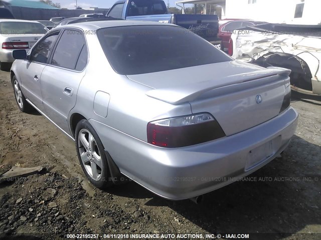 19UUA56852A003239 - 2002 ACURA 3.2TL TYPE-S SILVER photo 3