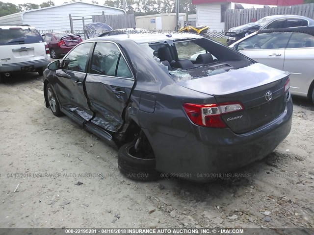 4T1BF1FK3EU755936 - 2014 TOYOTA CAMRY L/SE/LE/XLE GRAY photo 3