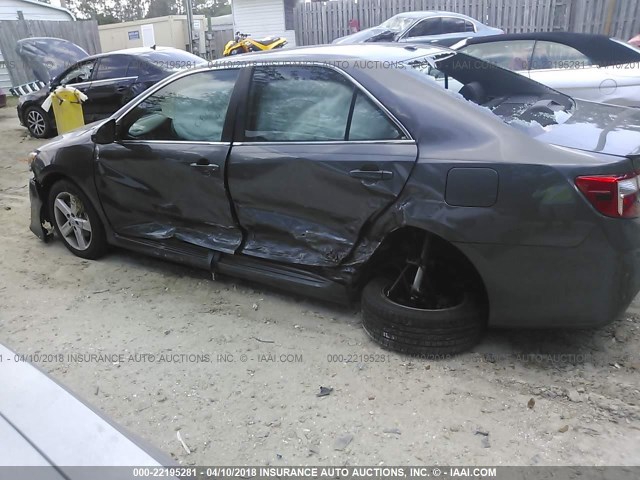 4T1BF1FK3EU755936 - 2014 TOYOTA CAMRY L/SE/LE/XLE 灰色 照片 6