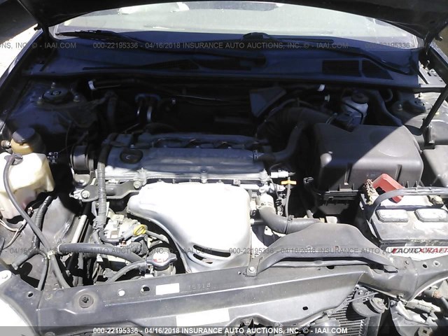 4T1BE32K94U843800 - 2004 TOYOTA CAMRY LE/XLE/SE იასამნისფერი ფოტო 10