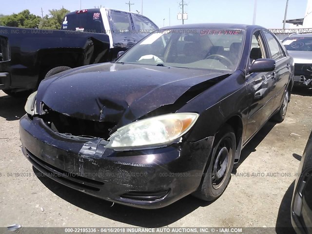 4T1BE32K94U843800 - 2004 TOYOTA CAMRY LE/XLE/SE იასამნისფერი ფოტო 2