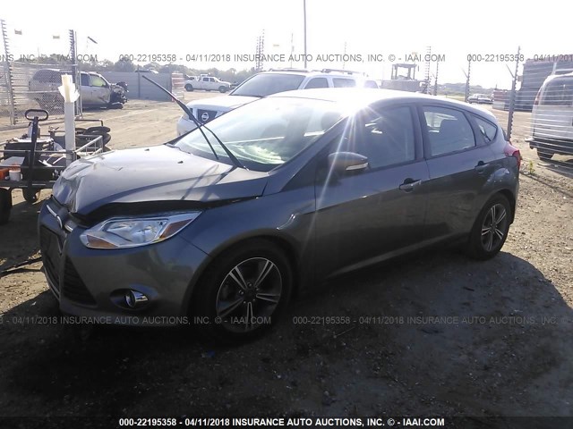 1FADP3K24EL396068 - 2014 FORD FOCUS SE GRAY photo 2