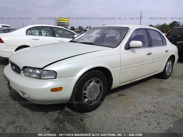 JNKAY21DXTM301073 - 1996 INFINITI J30 WHITE photo 2