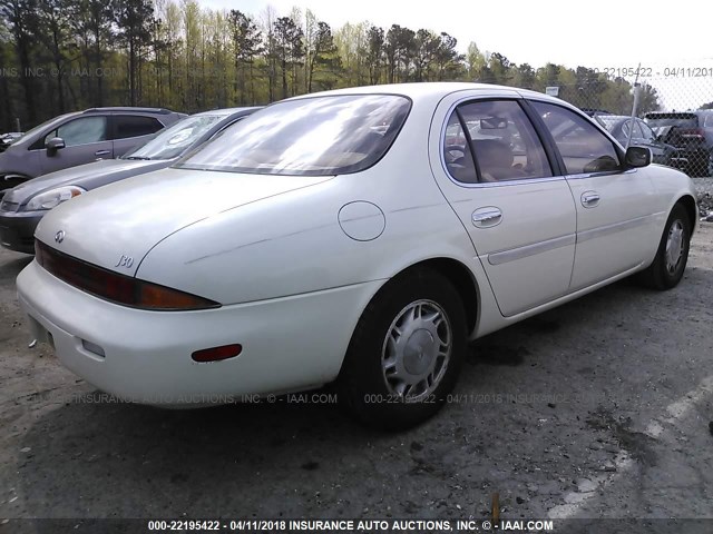 JNKAY21DXTM301073 - 1996 INFINITI J30 WHITE photo 4