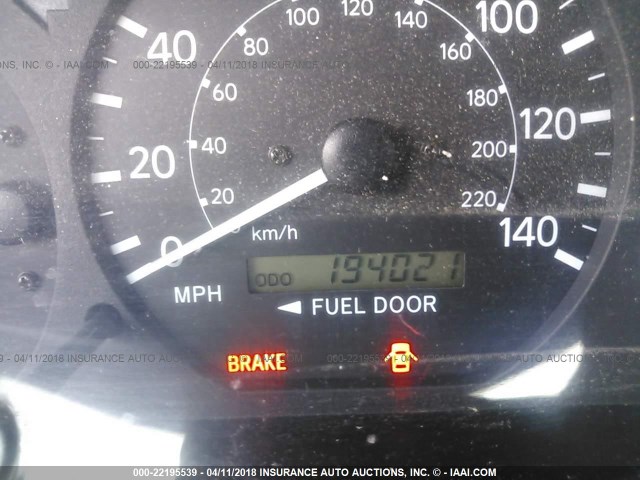 4T1BG22K01U098483 - 2001 TOYOTA CAMRY CE/LE/XLE 灰色 照片 7