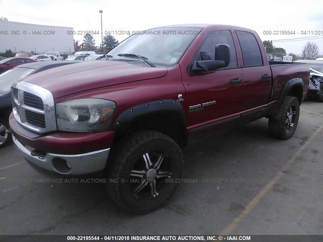 3D7KS28C16G196683 - 2006 DODGE RAM 2500 ST/SLT/LARAMIE 勃艮第红 照片 2