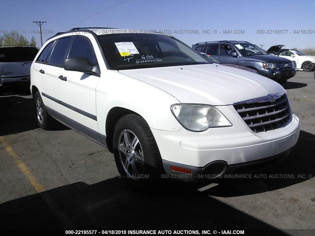 2A8GF48X08R658465 - 2008 CHRYSLER PACIFICA LX WHITE photo 1