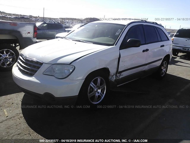 2A8GF48X08R658465 - 2008 CHRYSLER PACIFICA LX WHITE photo 2