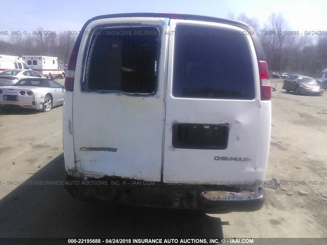 1GCHG35U431103934 - 2003 CHEVROLET EXPRESS G3500  WHITE photo 7