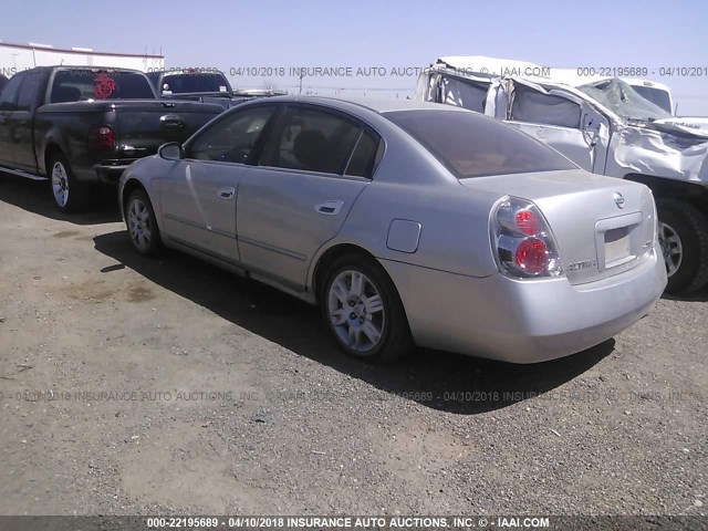 1N4AL11D05C312916 - 2005 NISSAN ALTIMA S/SL SILVER photo 3