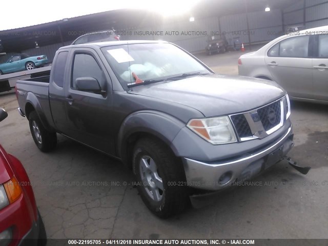 1N6AD06U98C442785 - 2008 NISSAN FRONTIER KING CAB LE/SE/OFF ROAD GRAY photo 1