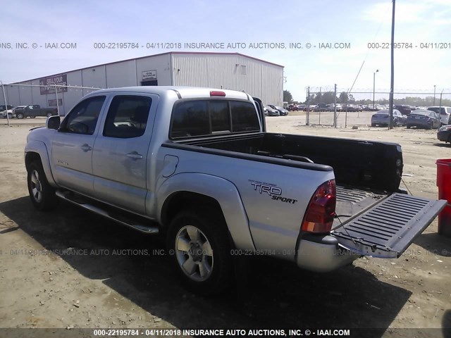 3TMLU42N36M004258 - 2006 TOYOTA TACOMA DOUBLE CAB SILVER photo 3