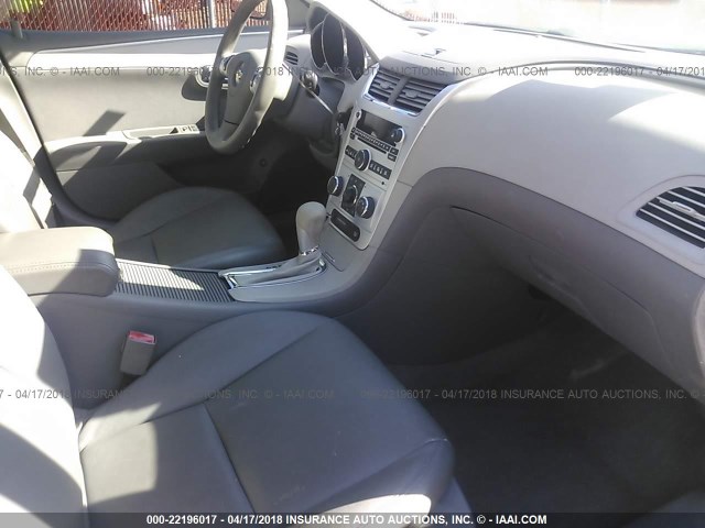 1G1ZC5E19BF191133 - 2011 CHEVROLET MALIBU 1LT 银色 照片 5