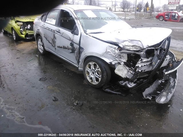 1FAHP35N78W235577 - 2008 FORD FOCUS SE/SEL/SES SILVER photo 6