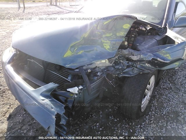 4T1BF22K11U959964 - 2001 TOYOTA CAMRY LE/XLE ლურჯი ფოტო 6