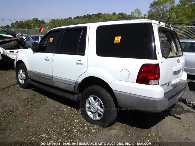 1FMRU15W83LC14733 - 2003 FORD EXPEDITION XLT თეთრი ფოტო 3