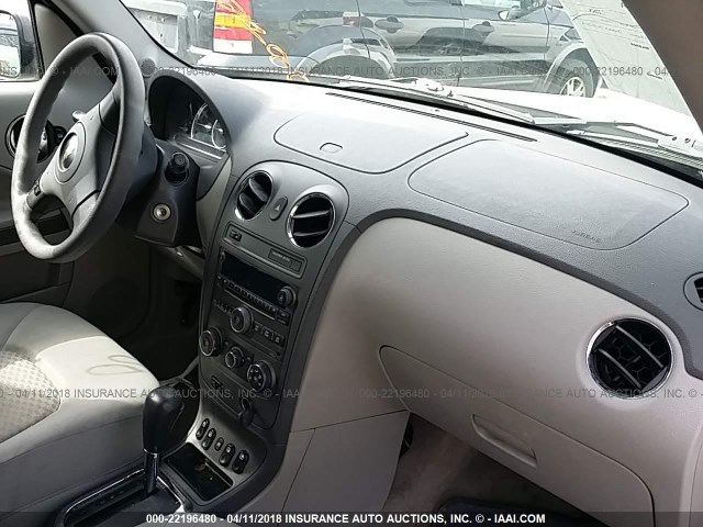 3GNDA13D28S558348 - 2008 CHEVROLET HHR LS SILVER photo 5