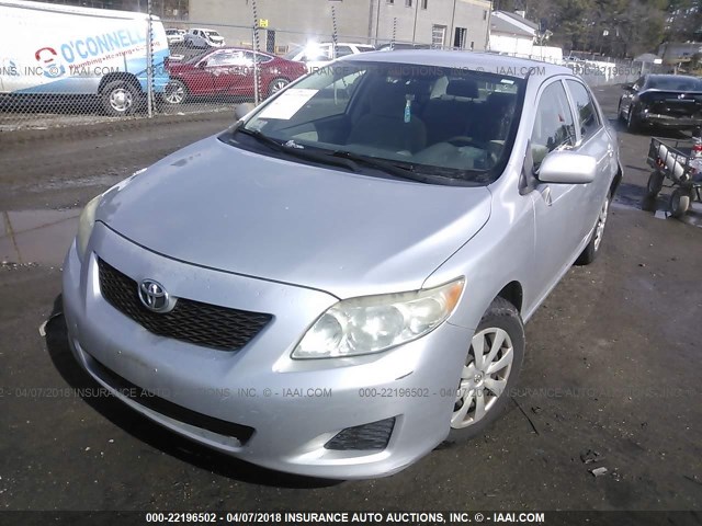JTDBL40E199031320 - 2009 TOYOTA COROLLA LE/XLE SILVER photo 2