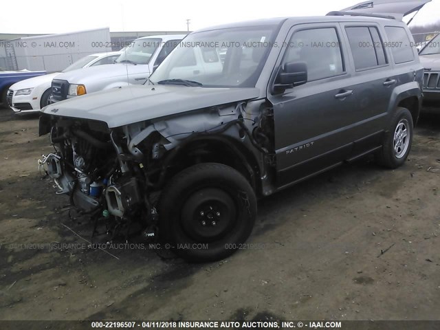 1C4NJPBA0ED593571 - 2014 JEEP PATRIOT SPORT GRAY photo 2