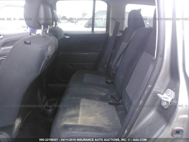 1C4NJPBA0ED593571 - 2014 JEEP PATRIOT SPORT GRAY photo 8