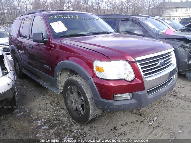 1FMEU73E26UA09306 - 2006 FORD EXPLORER XLT RED photo 1