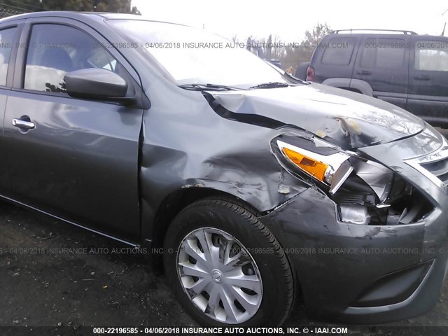 3N1CN7AP2JL821367 - 2018 NISSAN VERSA S/S PLUS/SV/SL GRAY photo 6