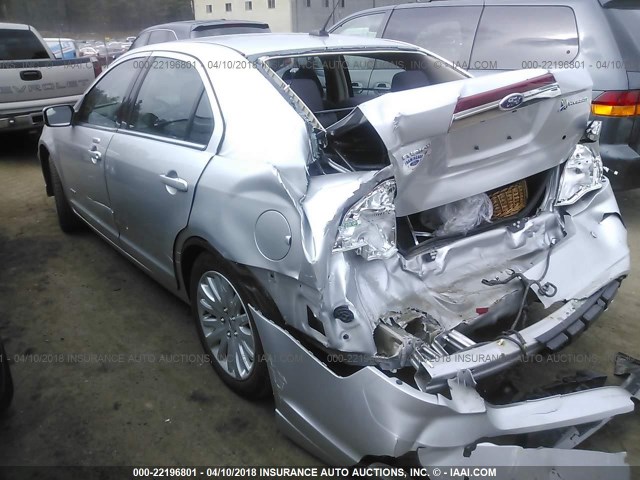 3FADP0L34BR124882 - 2011 FORD FUSION HYBRID SILVER photo 3