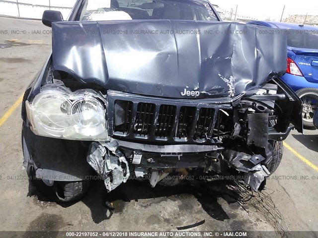 1J8HR48P17C700757 - 2007 JEEP GRAND CHEROKEE LAREDO/COLUMBIA/FREEDOM 灰色 照片 6