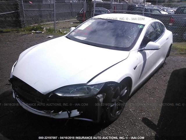 5YJSA1CN4CFP02945 - 2012 TESLA MODEL S WHITE photo 2